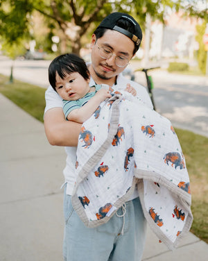 Little Unicorn Cotton Muslin Baby Quilt (30"x40") / Bison
