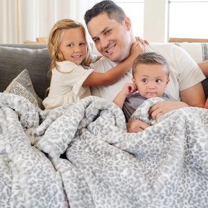 Saranoni Faux Fur Throw Blanket (50"x60")