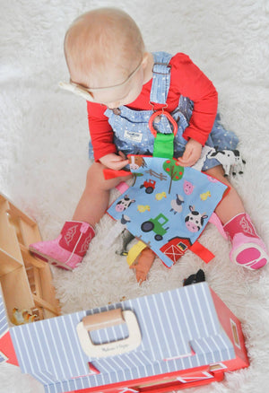 Baby Jack Crinkle Tag Square 8"x8" / Farm