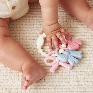 Itzy Ritzy Trio Teether - Bows