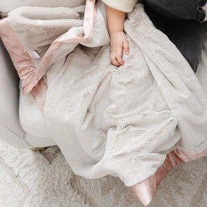 Saranoni Satin Back Receiving Blanket (30"x40")