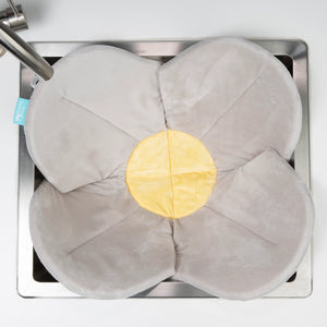 Blooming Bath Lotus Baby Bath Seat with Snaps
