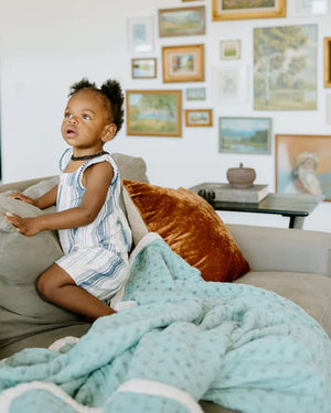 Little Unicorn Cotton Muslin Quilted Throw (60"x72") / Wallflower