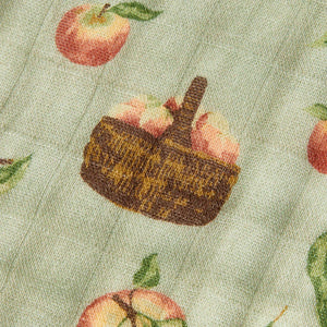 Milkbarn Contour Four Layer Burp Cloth / Apple Orchard