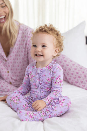 Lev Baby Ruffled Zippered Footie / Sylvie Purple w/ Pink Floral