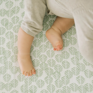 Little Unicorn Cotton Muslin Crib Sheet / Leaf Motif