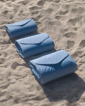 Little Unicorn Outdoor Blanket / Chroma Rugby