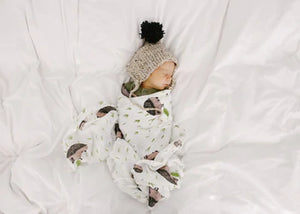Little Unicorn Deluxe Muslin Swaddle / Hedgehog