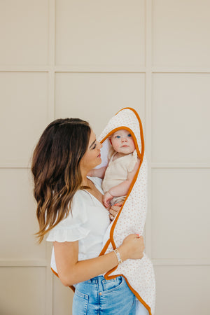 Copper Pearl Premium Knit Hooded Towel / Hunnie