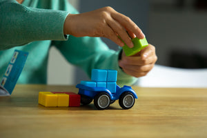 Smart Games SmartCar Mini Logic Game