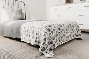 Copper Pearl Three-Layer Jumbo Stretchy Quilt (60"x72") / Rowan