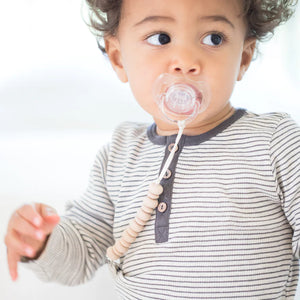 Bella Tunno Silicone Pacifier Clip / Oatmeal