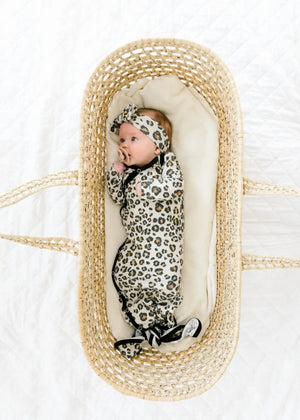 Copper Pearl Newborn Knotted Gown / Zara