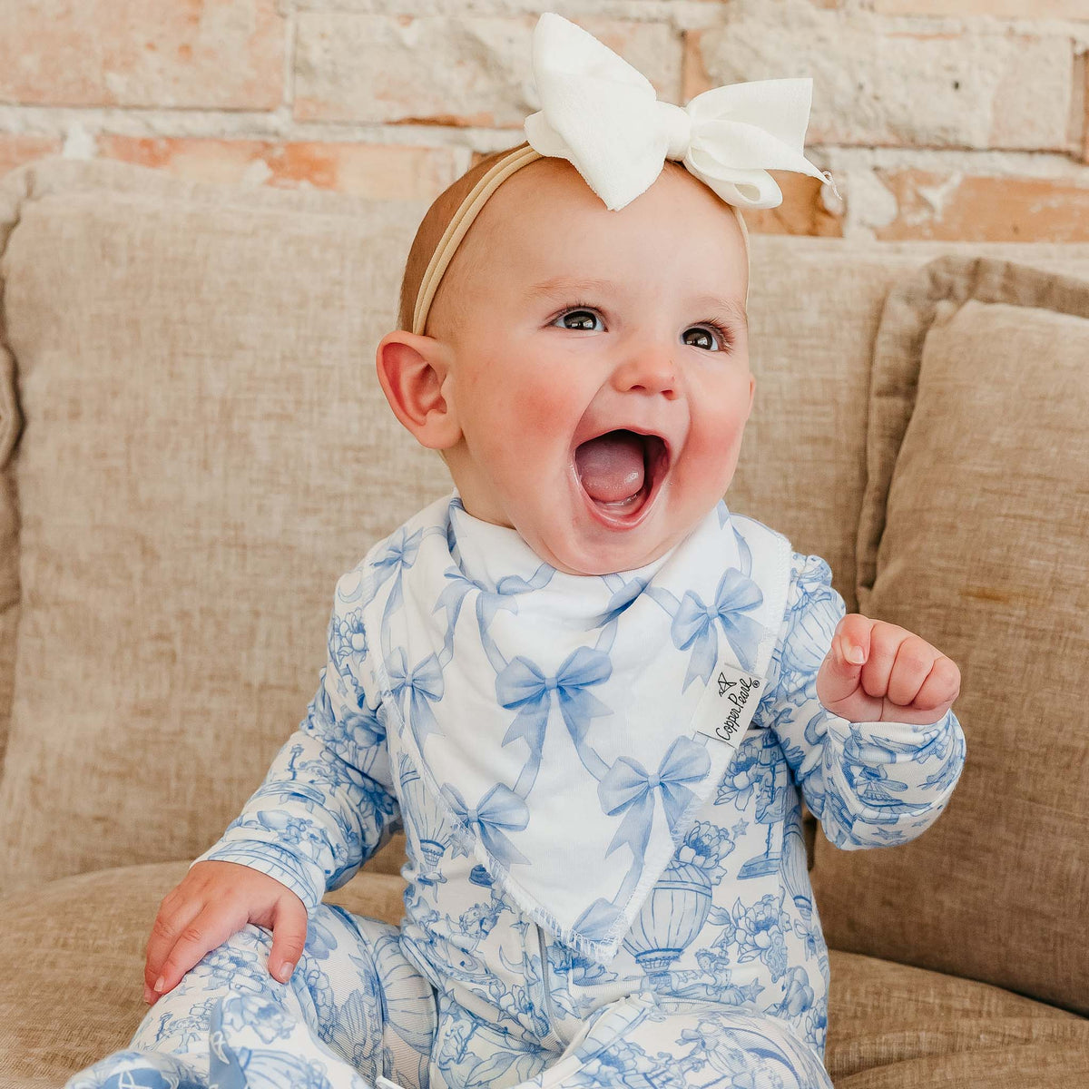 Copper Pearl Bandana Bib 4-Pack / Vintage Carnival