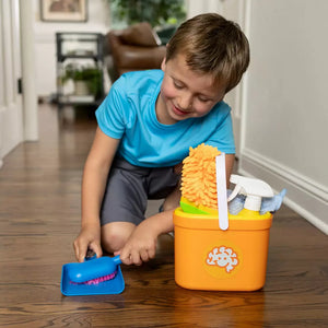 Fat Brain Toys Pretendables Cleaning Kit