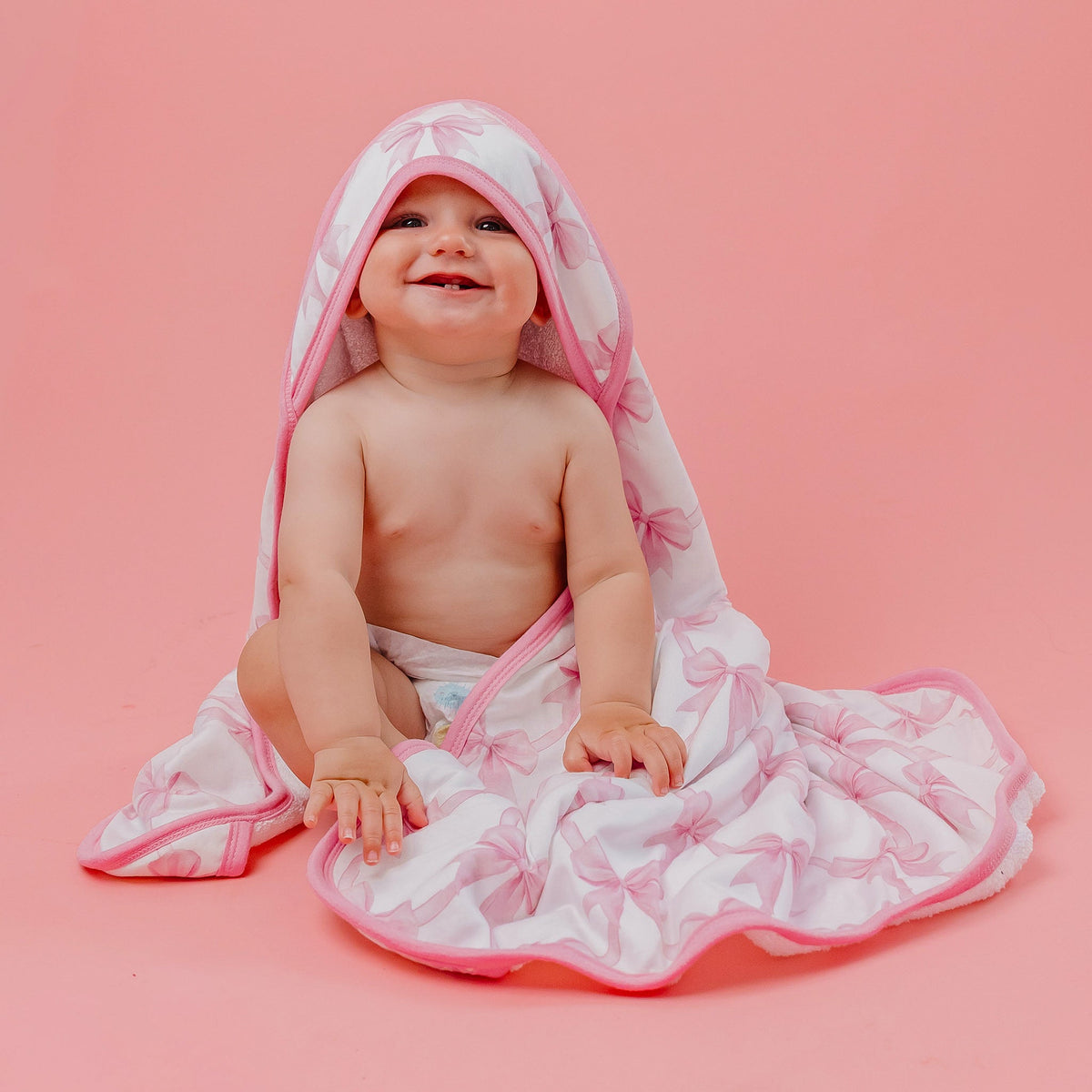 Copper Pearl Premium Knit Hooded Towel / Bow My Gosh