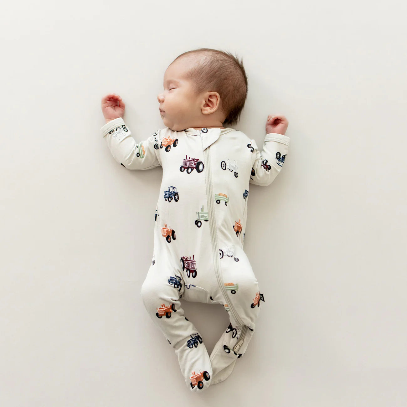 Kyte Baby Zippered Footie / Tractor