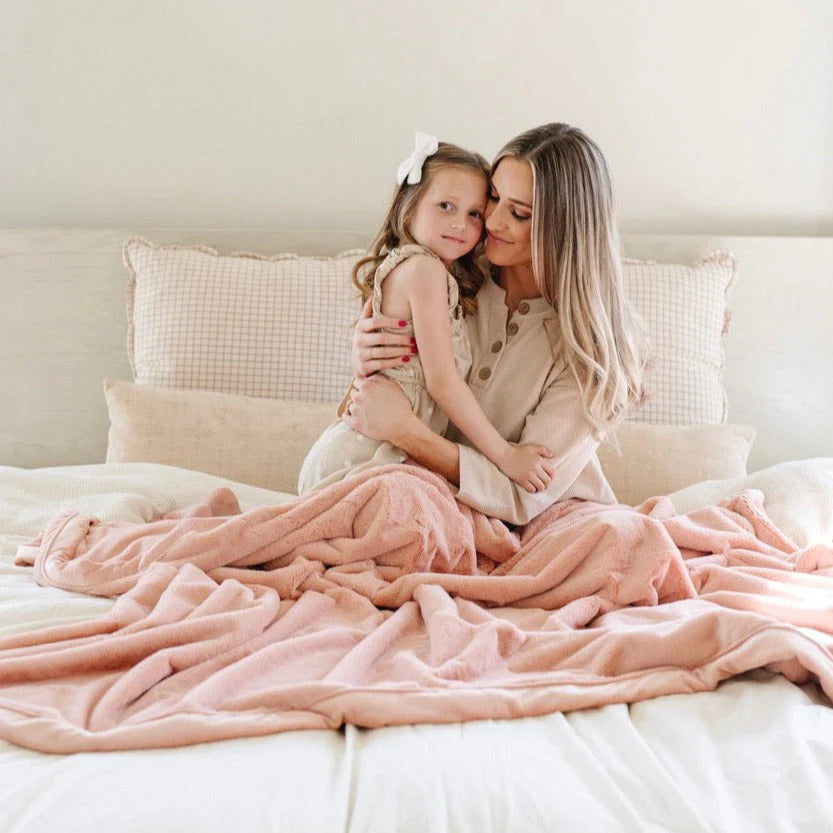 Saranoni Lush XL Blanket (60"x80")