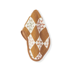 Milkbarn Contour Four Layer Burp Cloth / Quilt