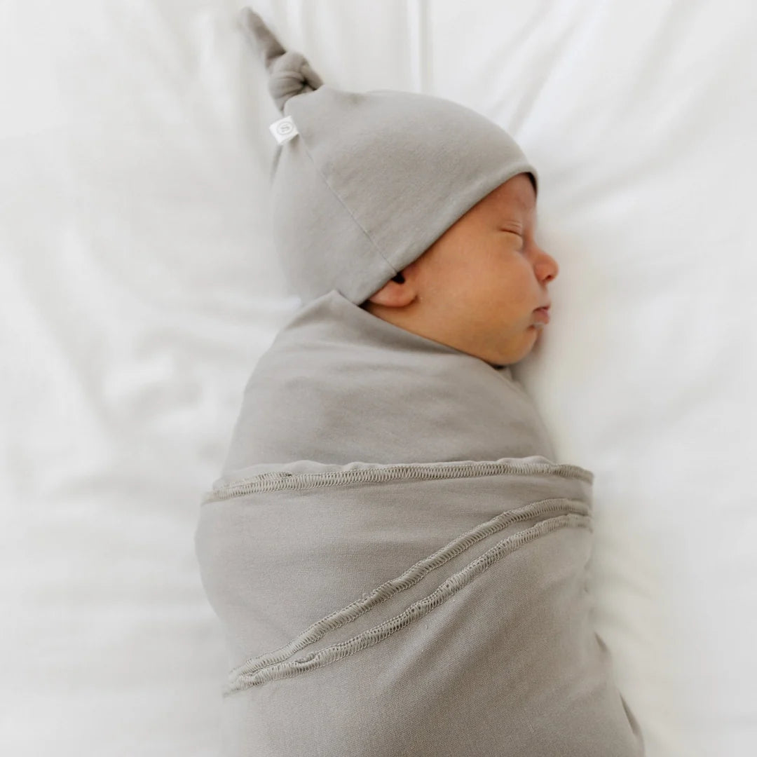 Saranoni Stretchy Swaddles, Hats & Bows