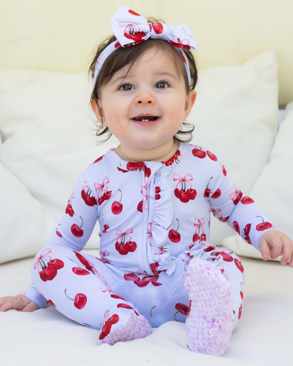 Lev Baby Ruffled Zippered Footie / Alice Cherries