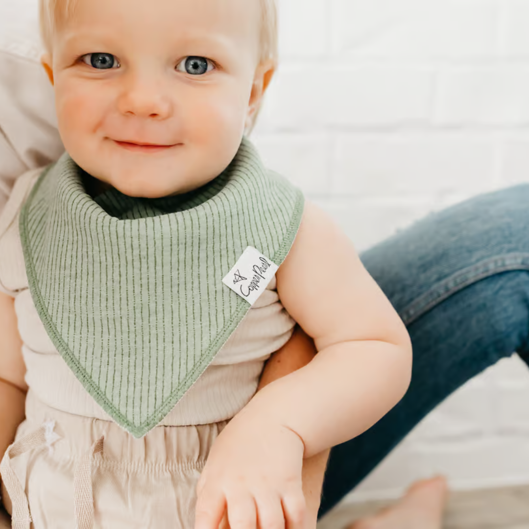 Copper Pearl Bandana Bibs / Peanut