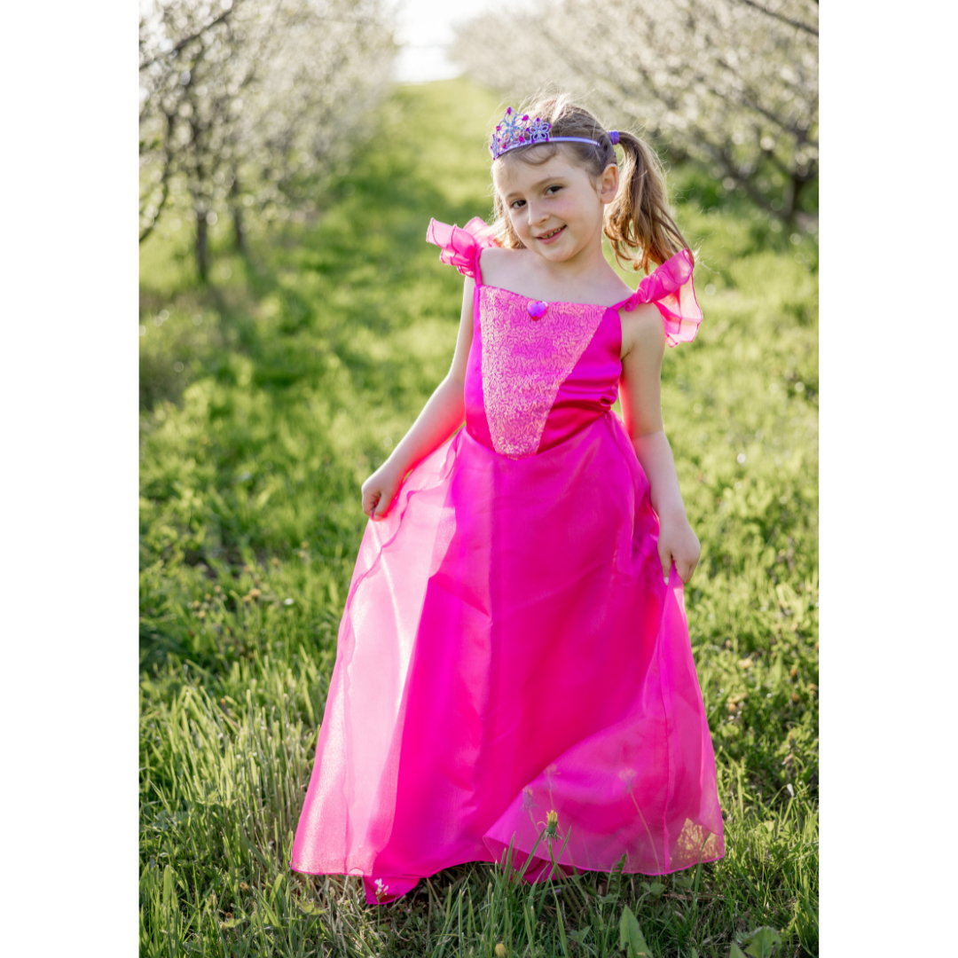 Princess Sleeping Beauty: Aurora Costume  Pretty halloween costumes,  Trendy halloween costumes, Pink halloween costumes