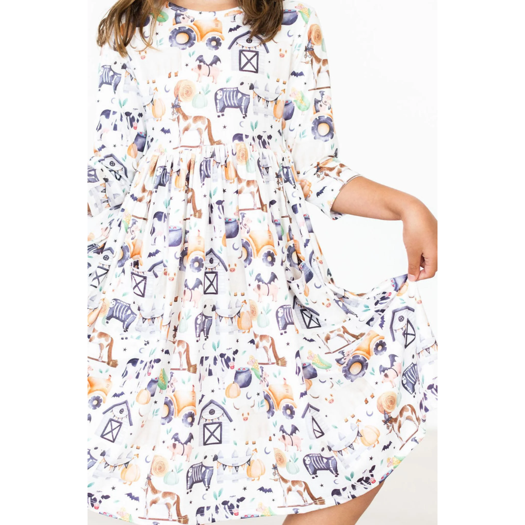 Stay Spooky 3/4 Sleeve Pocket Twirl Dress