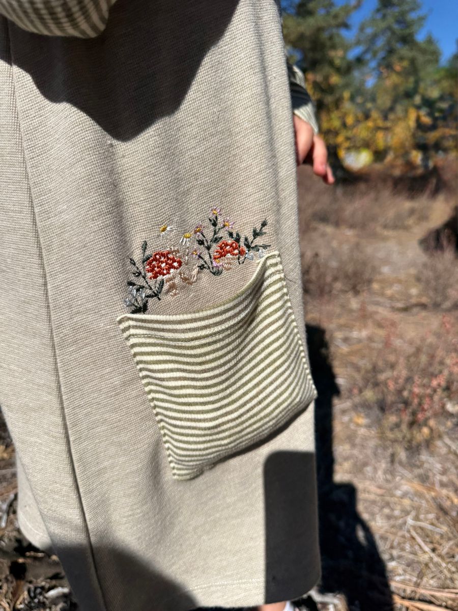 VIgnette Quinn Dress / Green Mushrooms