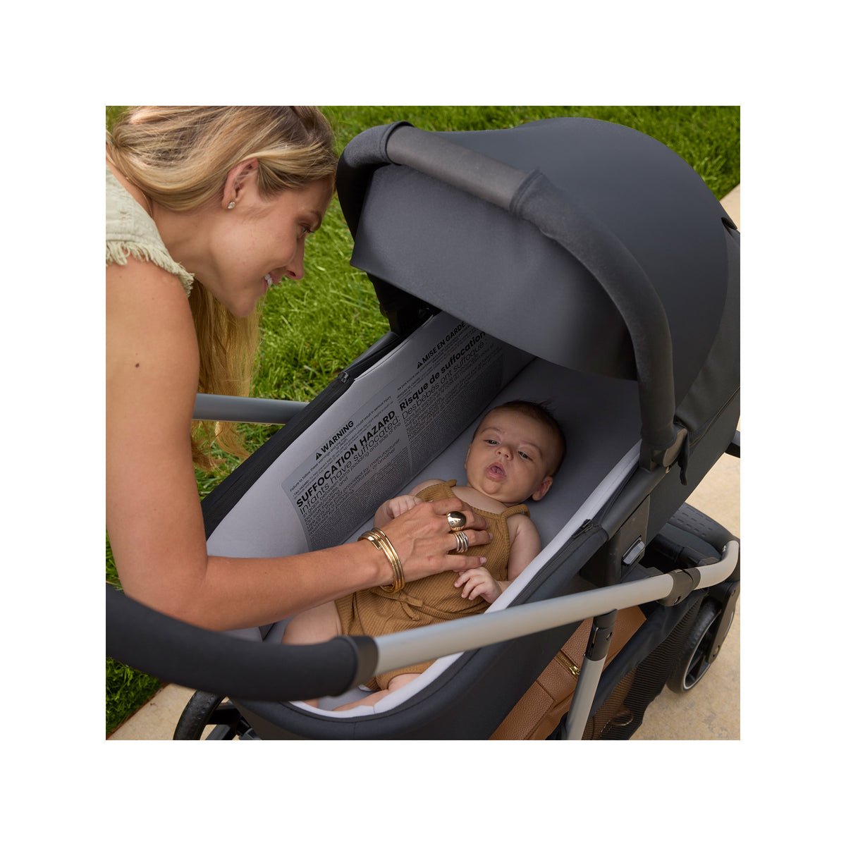 Britax Zinnia Bassinet for Select Strollers - Onyx Glacier
