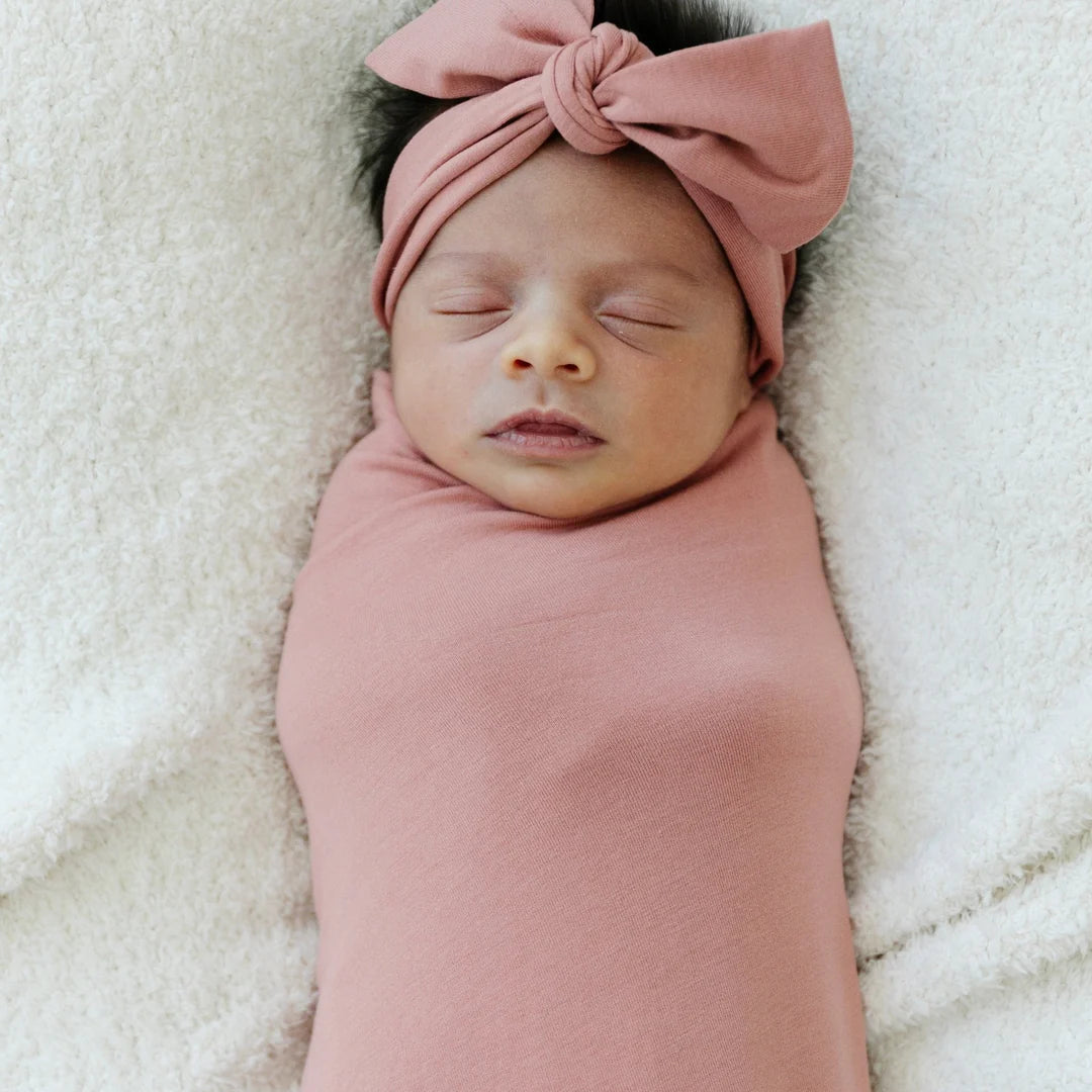 Saranoni Stretchy Swaddles, Hats & Bows