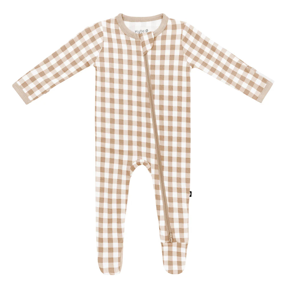 Kyte Baby Zippered Footie / Gingham Bisque