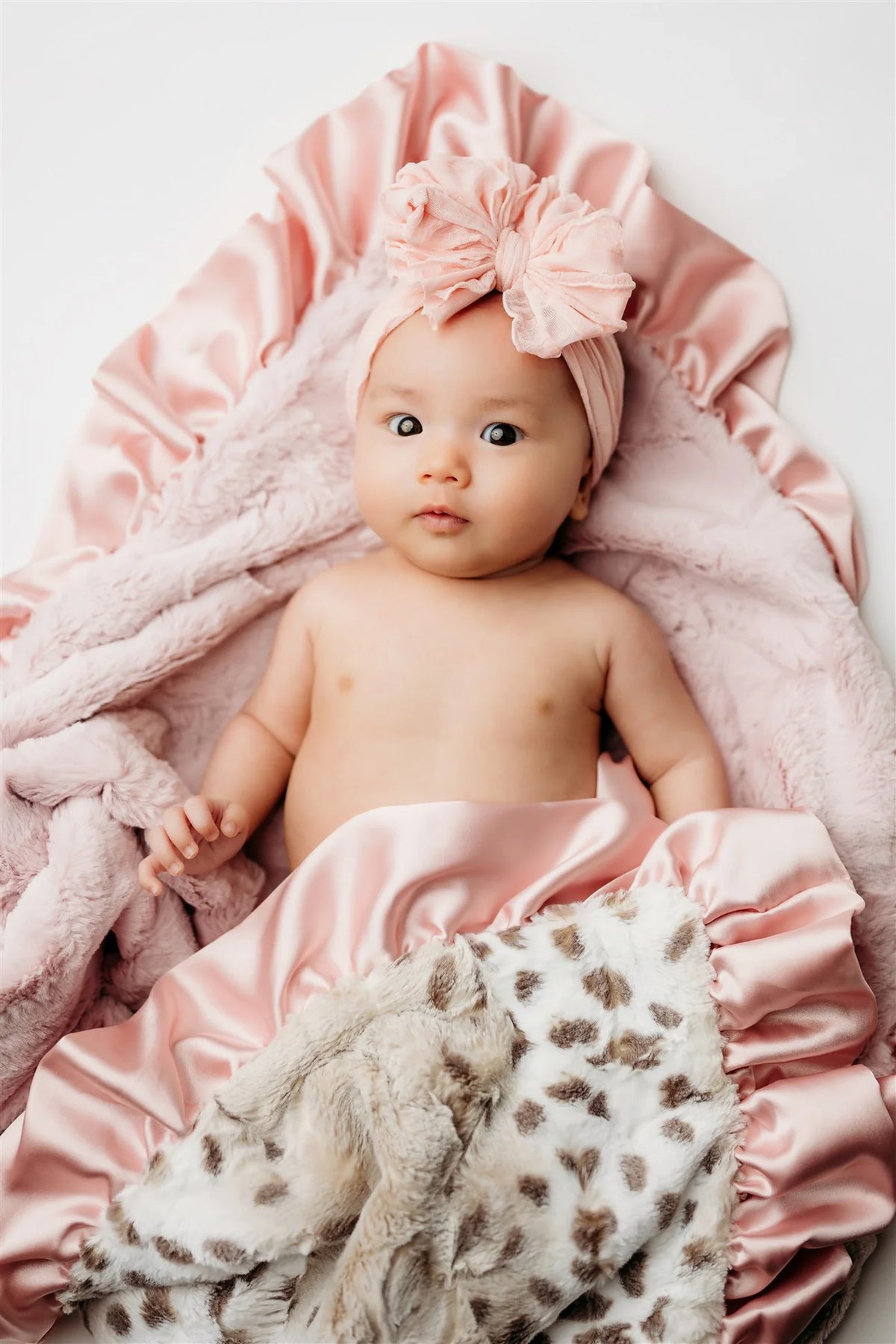 Rockin' Royalty Receiving Blanket (34"x34") / Dusty Pink Snowcat