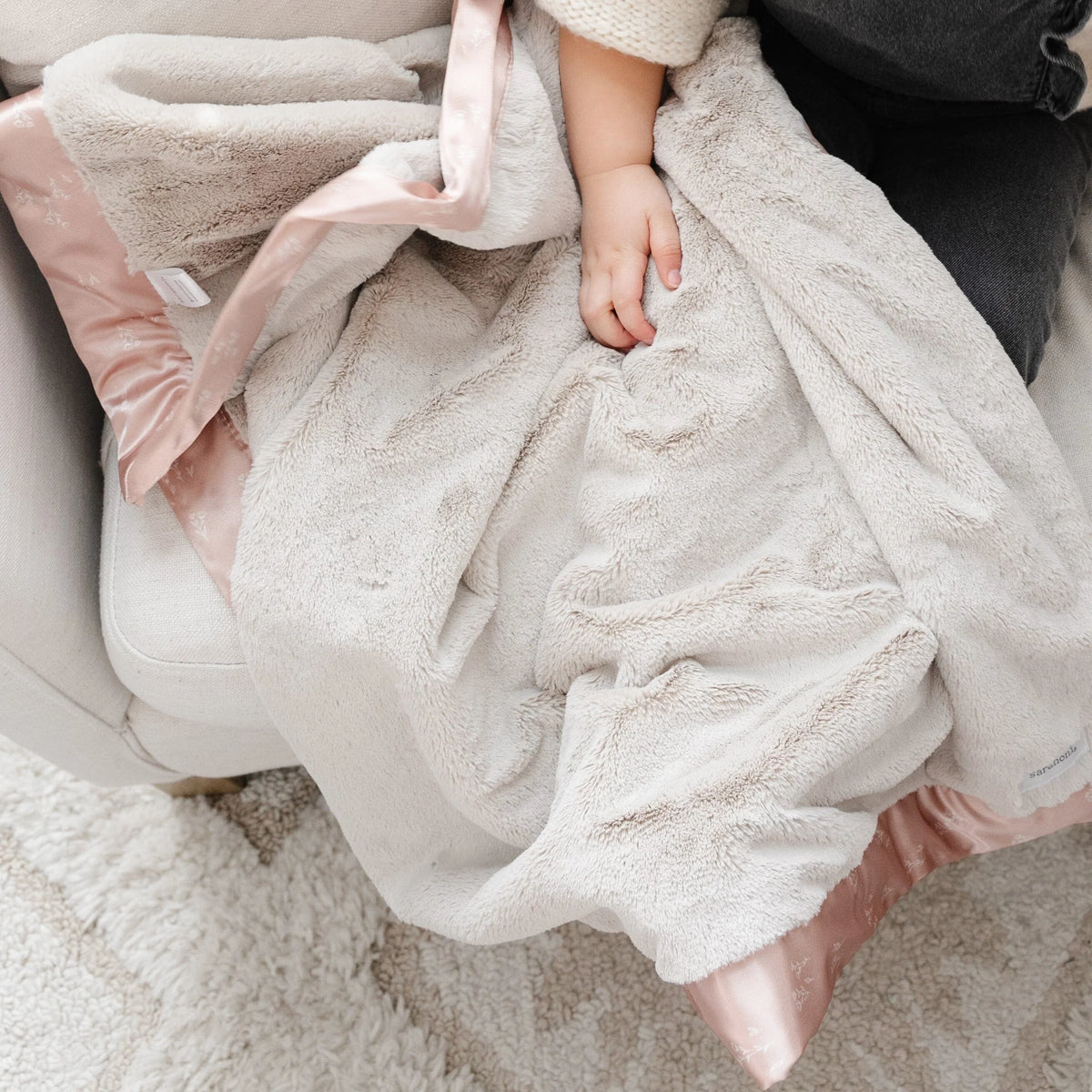 Saranoni Satin Back Receiving Blanket (30"x40")
