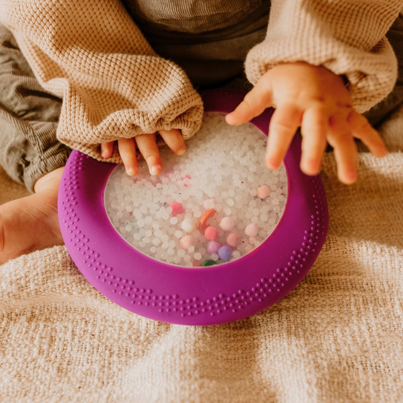 Jellystone Peekaboo Sensory Bag