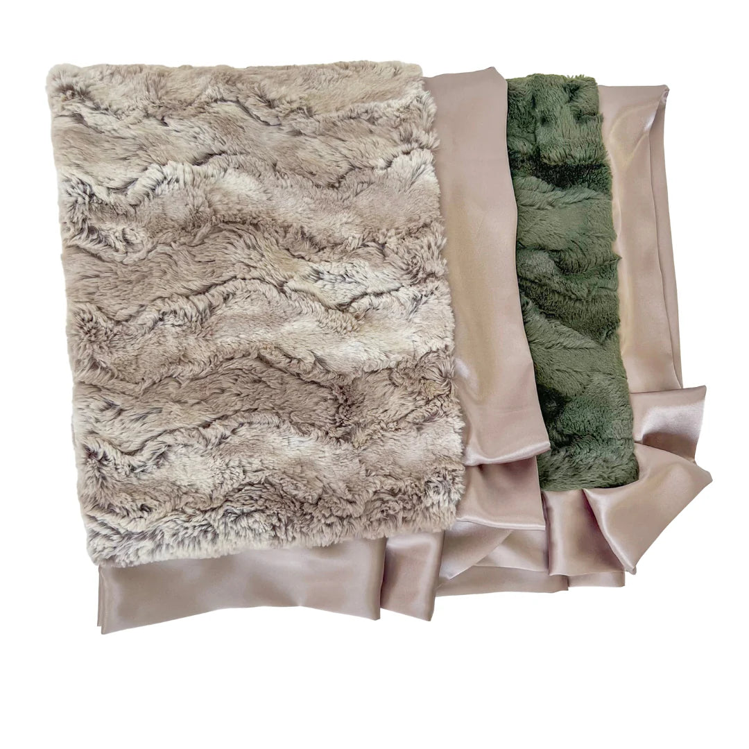 Rockin' Royalty Receiving Blanket (34"x34") / Enchanted Forest