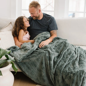 Saranoni Patterned Faux Fur Throw Blanket (50"x60")