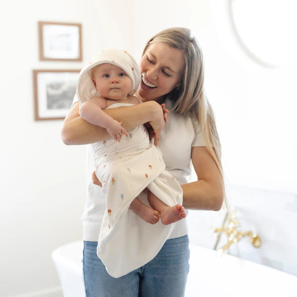 Saranoni Infant Hooded Towel / Ice Cream