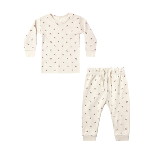 Quincy Mae Waffle Sleep Set / Fall Ditsy