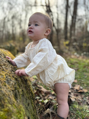 Vignette Daisy Bubble Romper / Cream