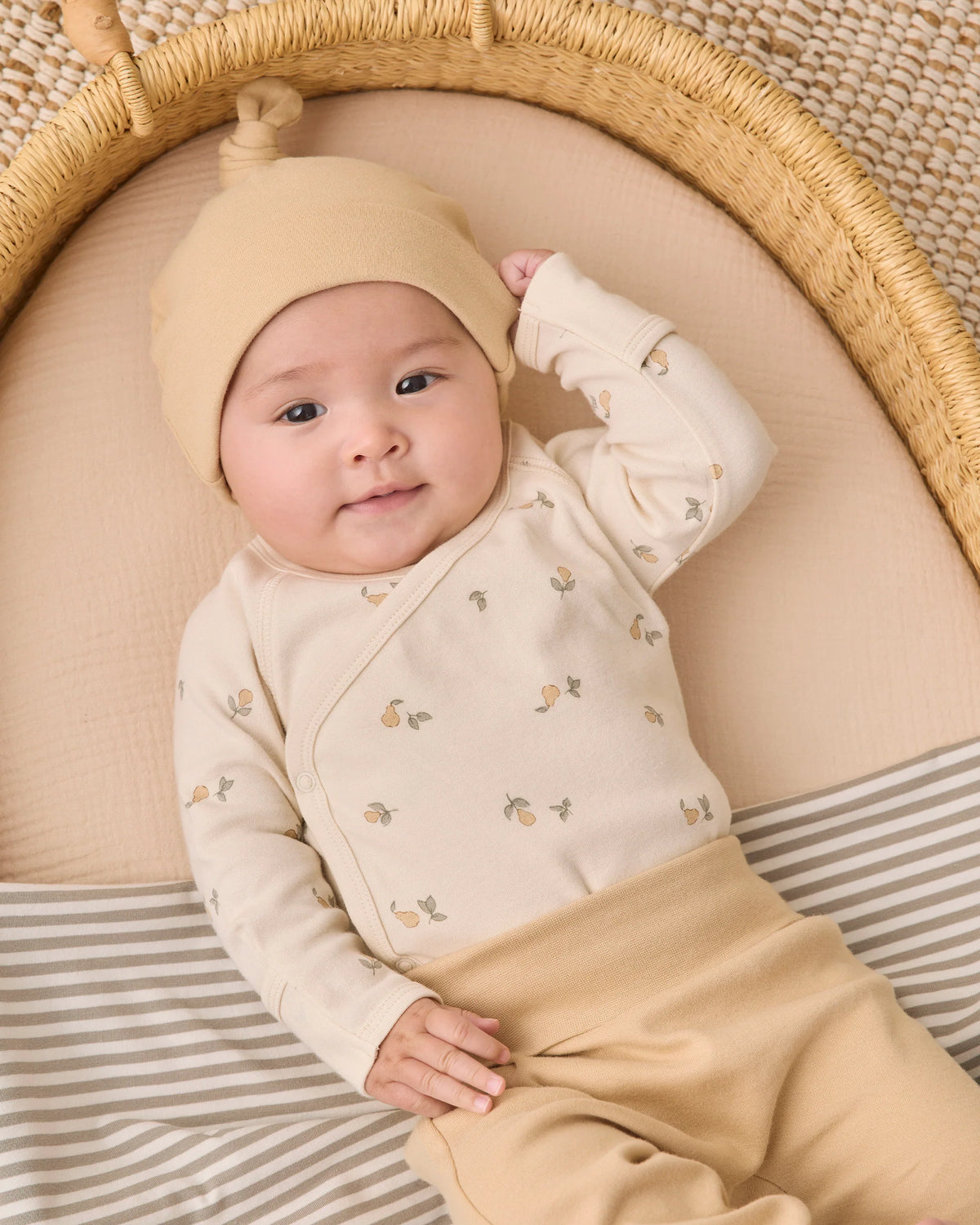 Quincy Mae Knotted Baby Hat / Butterscotch