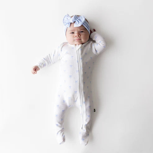 Kyte Baby Pointelle Zippered Footie / Sweet Blue Bow