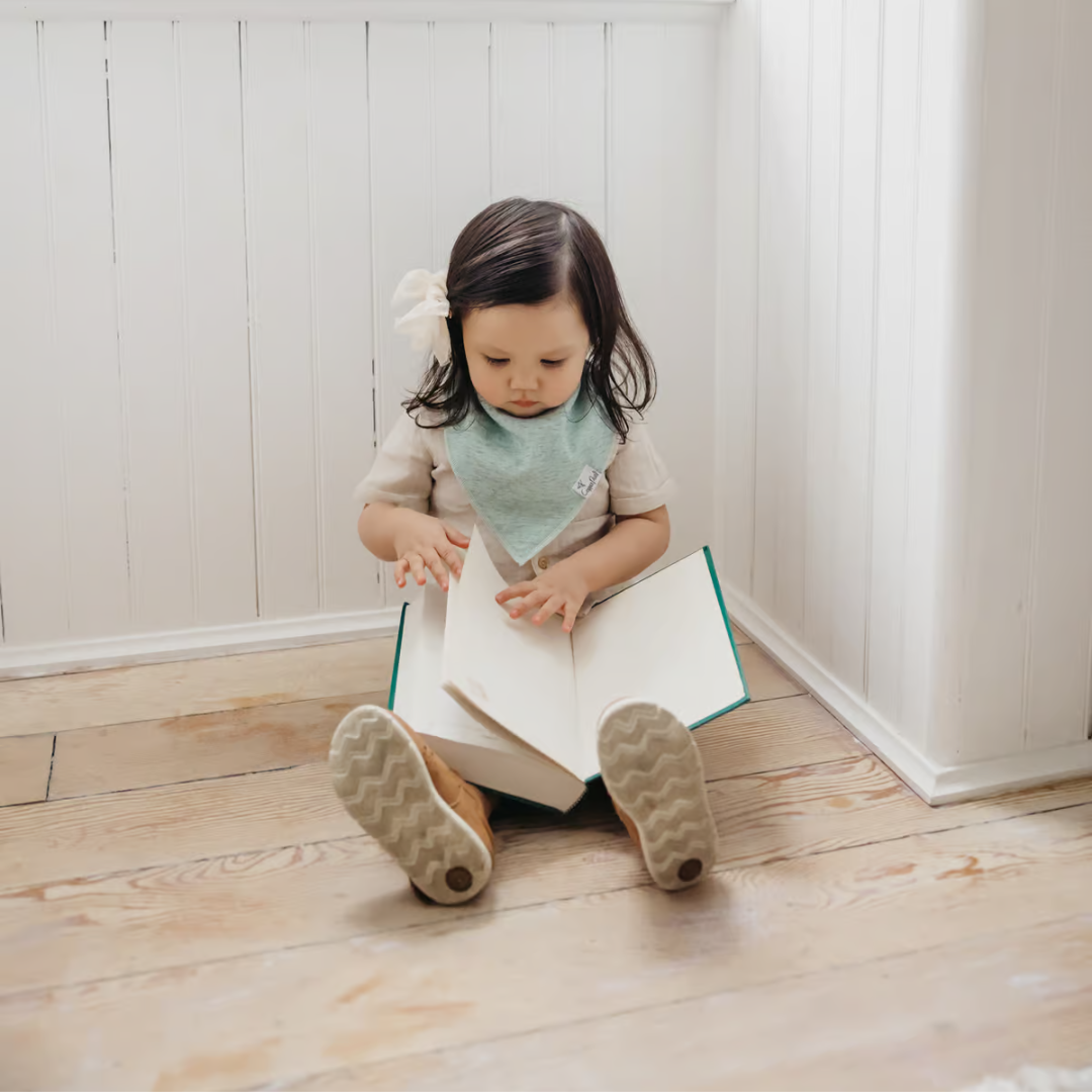 Copper Pearl Bandana Bibs / Lacie