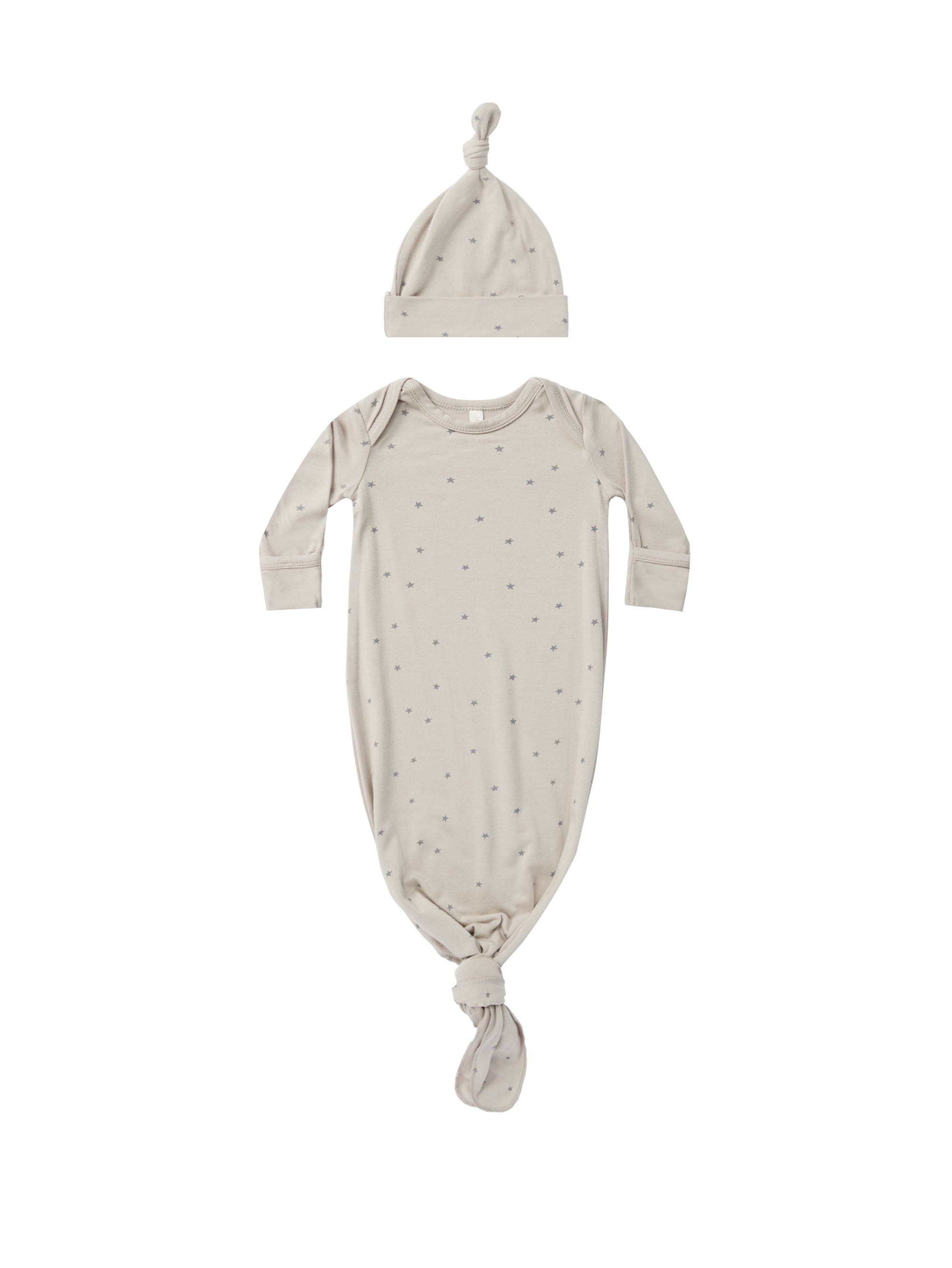 Quincy Mae Knotted Baby Gown & Hat Set / Ash Stars