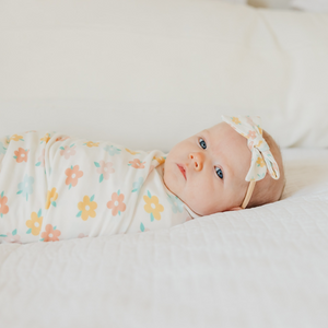 Copper Pearl Knit Swaddle Blanket / Daisy