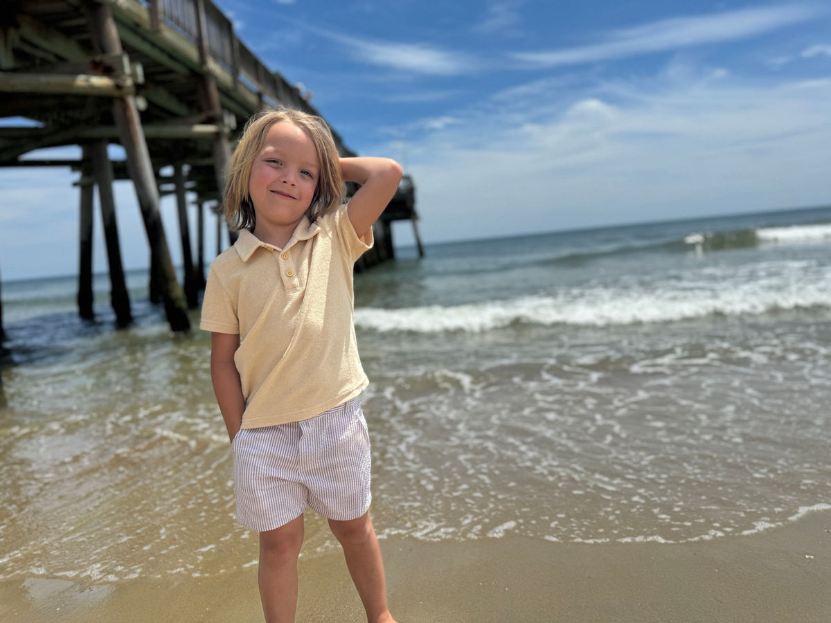 Me & Henry Crew Woven Shorts / Tan Seersucker Stripe