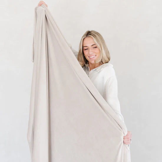 Saranoni Minky Stretch XL Throw Blanket (60"x80")