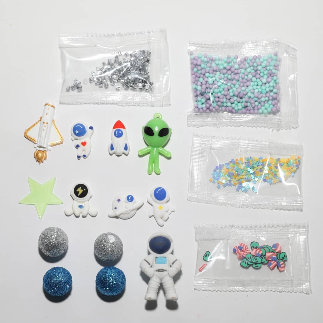 Play Play Dough / Space Butter Slime