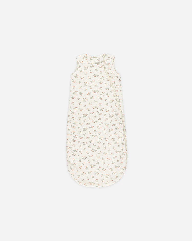 Quincy Mae Bamboo Sleep Bag / Strawberries
