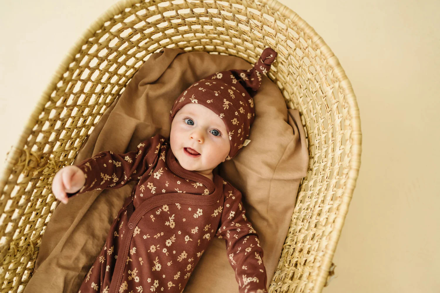 Organic Kimono Knotted Gown & Hat Set / Winter Bloom